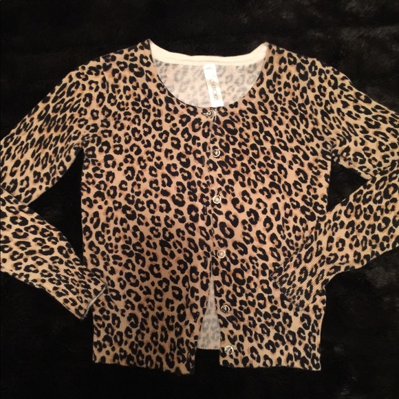 Cherokee Other - Child’s sweater (button down)